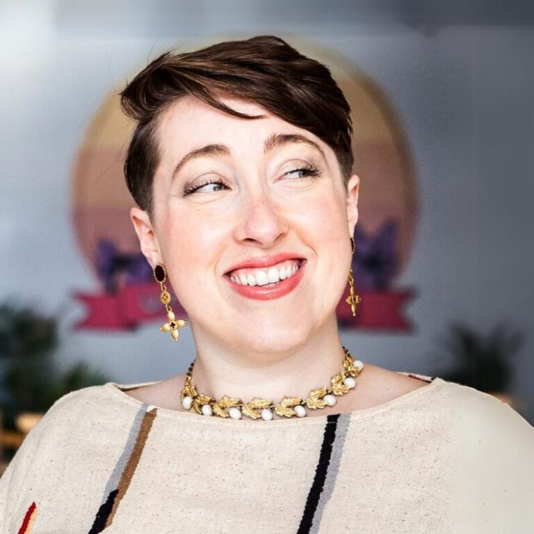 How to Stay Connected With Your Bisexuality in a Straight-Presenting Relationship