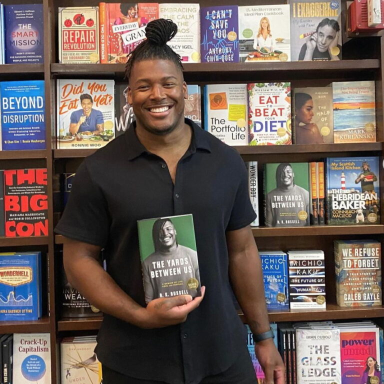 R.K. Russell, su memoria bi, y mucho más