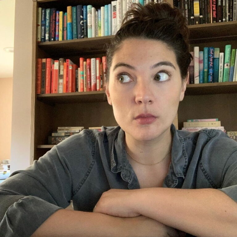 Writing Nuanced Queer Protagonists: A Q&A with Taylor Jenkins Reid, Writer of “The Seven Husbands of Evelyn Hugo”