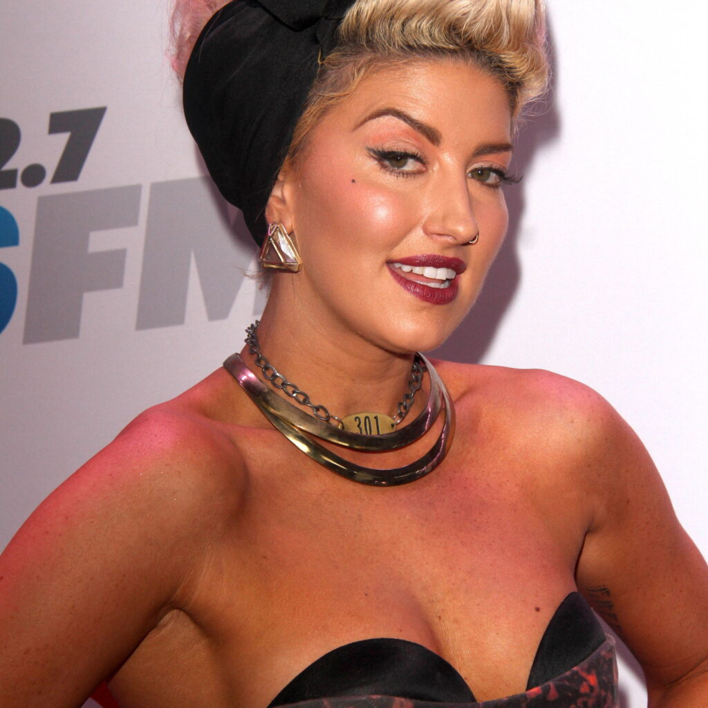 Neon Hitch
