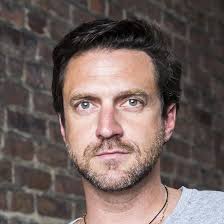 Raúl Esparza