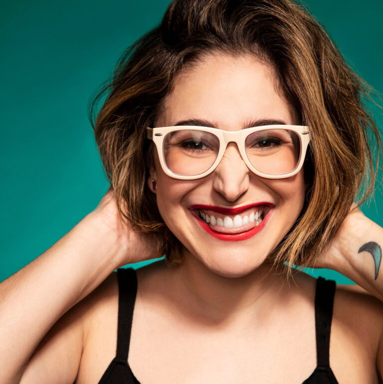 Gaby Dunn:  Siempre Estoy Agradecida De Ser Bi