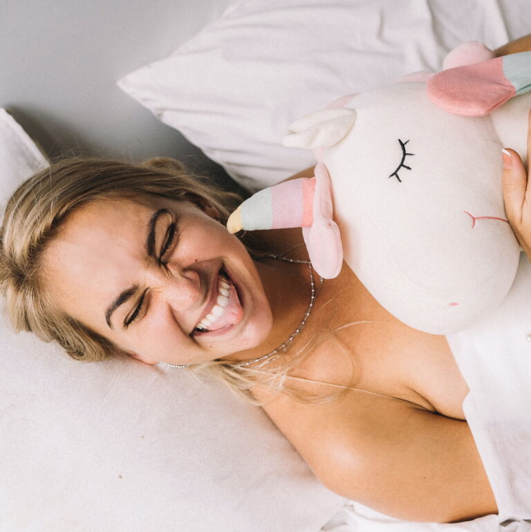 The Mini Unicorn Scale: Volume 7