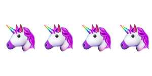 4 emojis de cabeza de unicornio con pelo morado.