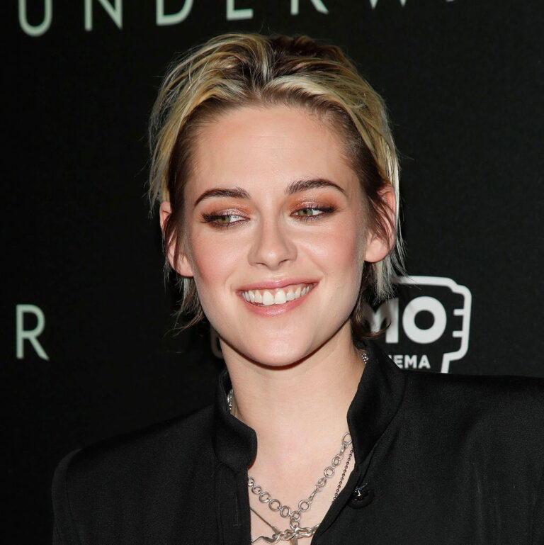 risten Stewart at the "Underwater" Fan Screening at the Alamo Drafthouse Cinema smiling and looking to her side.