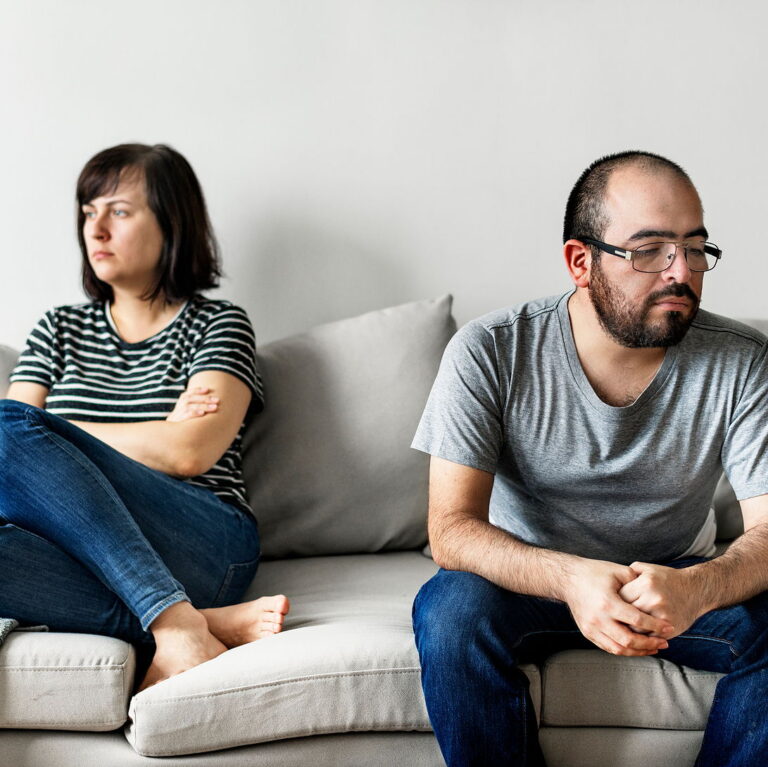 Pregúntale a un Padre Bi: Hice un desastre en mi matrimonio al salir del clóset como gay y engañar a mi esposa. ¿Cómo soluciono las cosas?