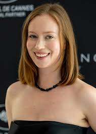 Hannah Einbinder